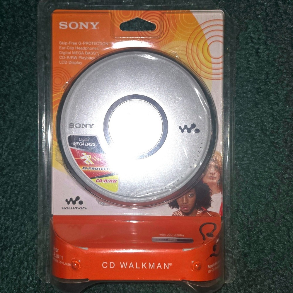 Sony D-EJ011 Portable CD Walkman Silver G-Protection Digital Mega Bass New NOS